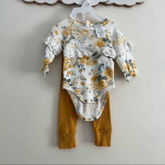 Bundle 3 outfits - Picture 7 of 16